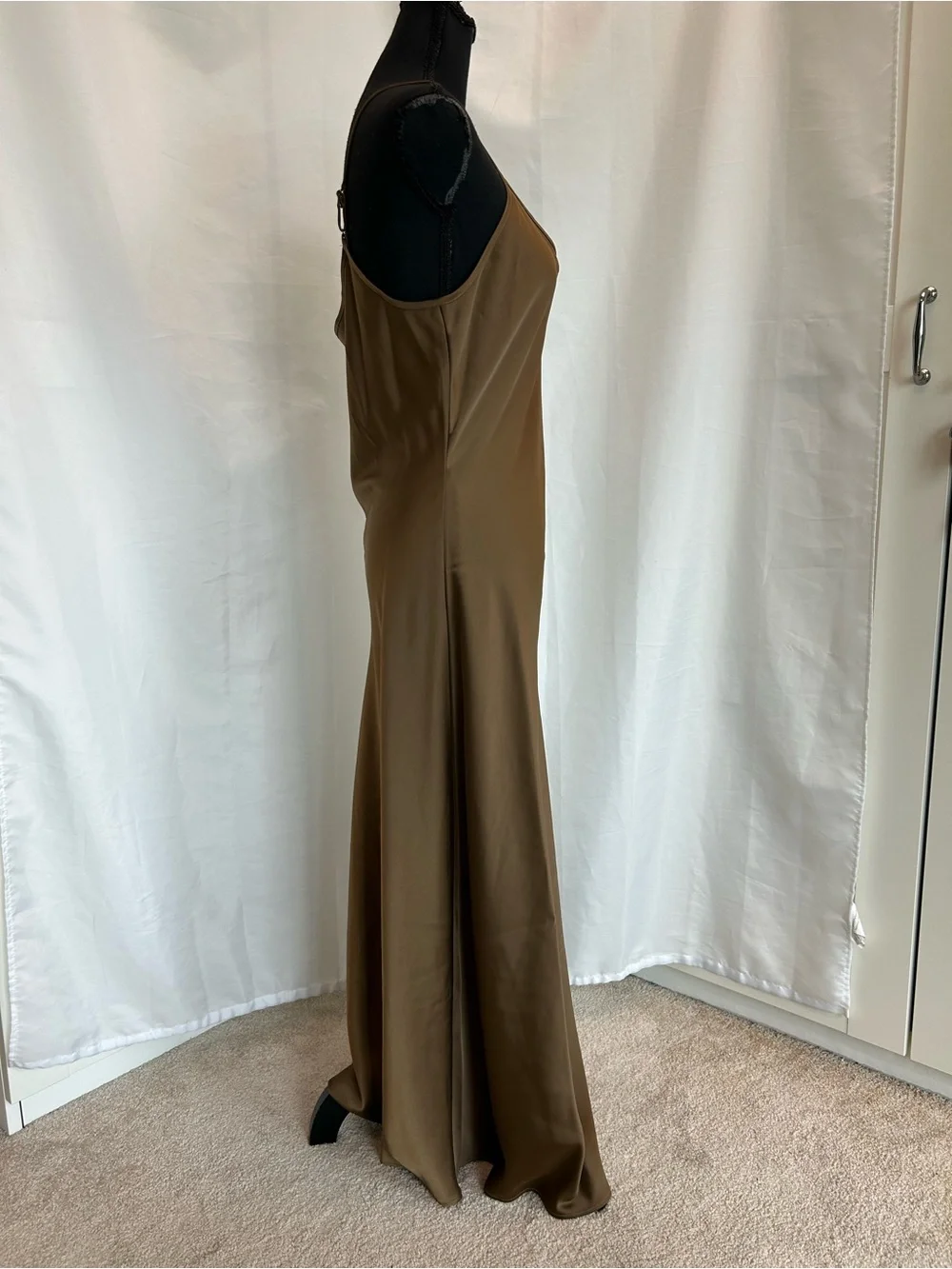 House of Harlow 1960 Khaki brown Satin Slip Dress maxi V-neck classy Sz M NWOT - Picture 3 of 13